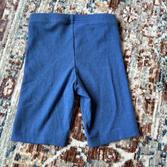 Old Navy • Girls Ribbed Biker Shorts • Blue - Picture 2 of 3